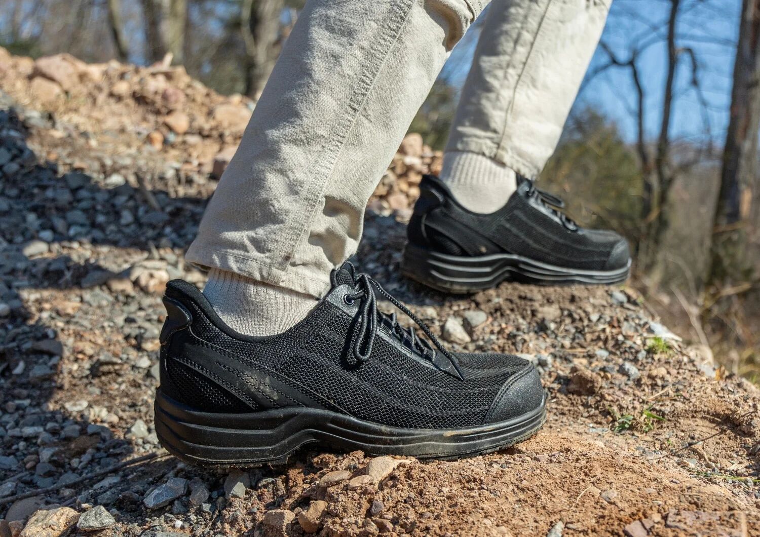 Onyx Hands-Free Work Shoes - Black - Image 12