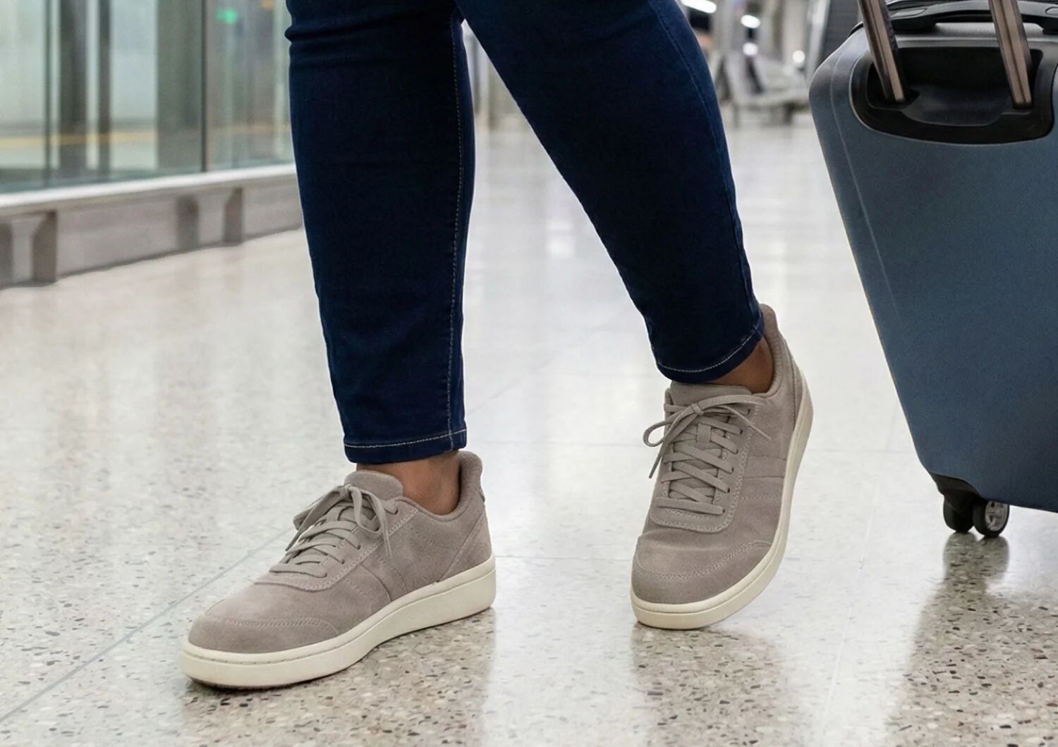 Wander Hands-Free - Taupe - Image 13