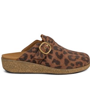 Casey - Leopard