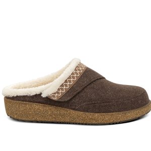Clara - Brown